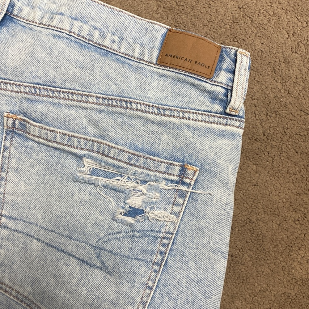 American Eagle Distress Rip Jeans - Picture 6 of 14